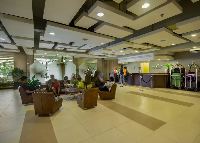 Microtel By Wyndham Mall Of Asia