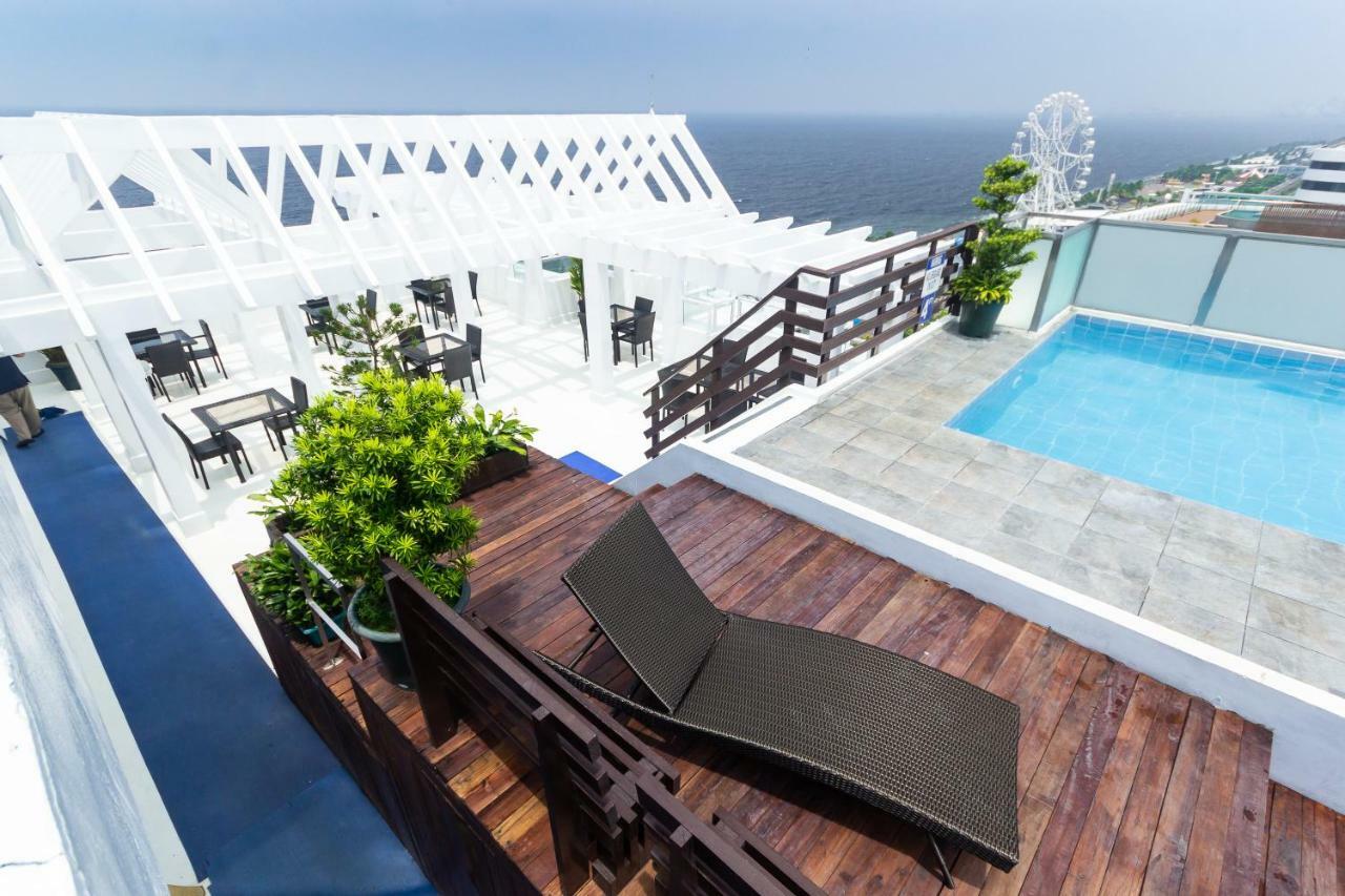 Microtel By Wyndham Mall Of 3*