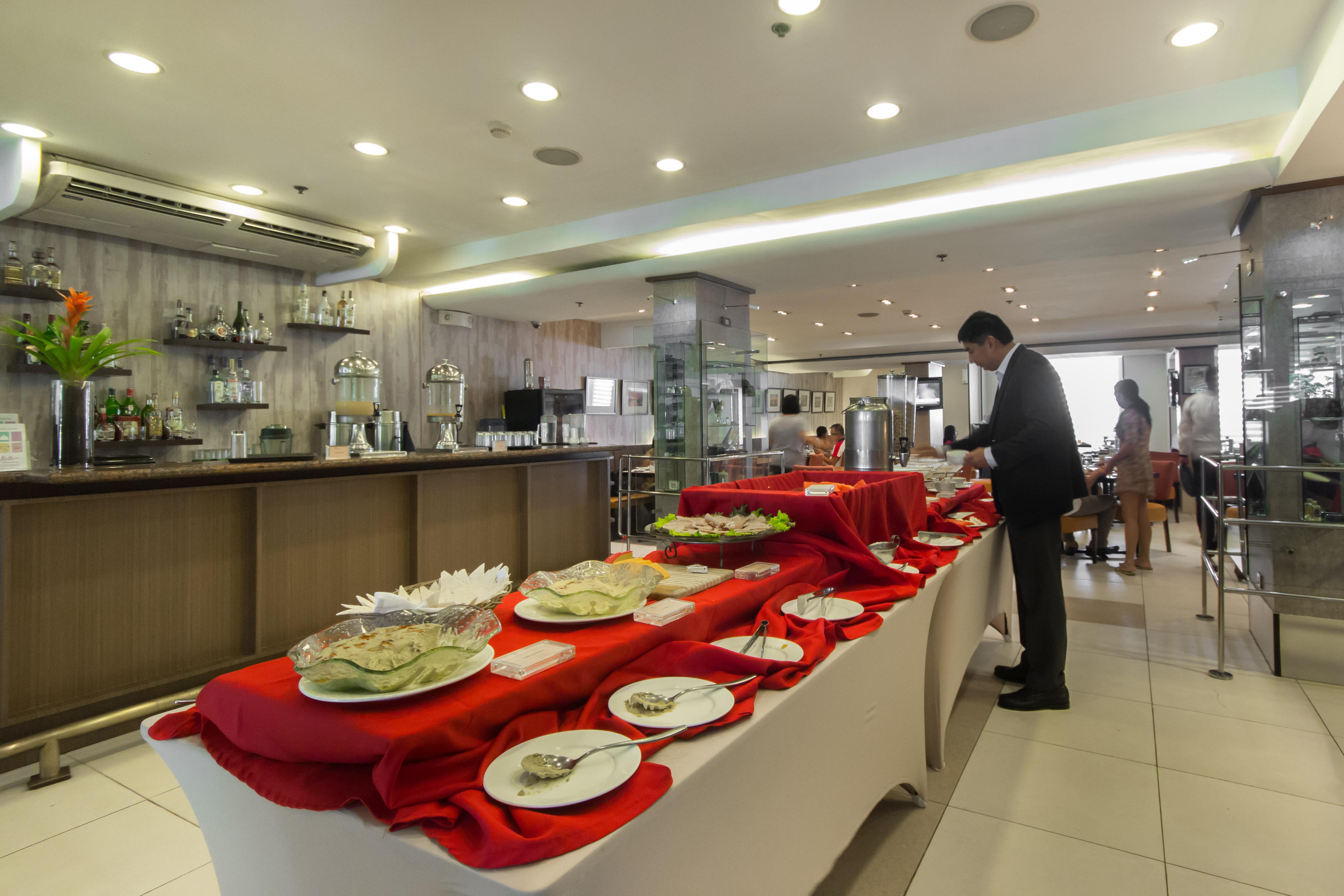 Microtel By Wyndham Mall Of Hotel Pasay