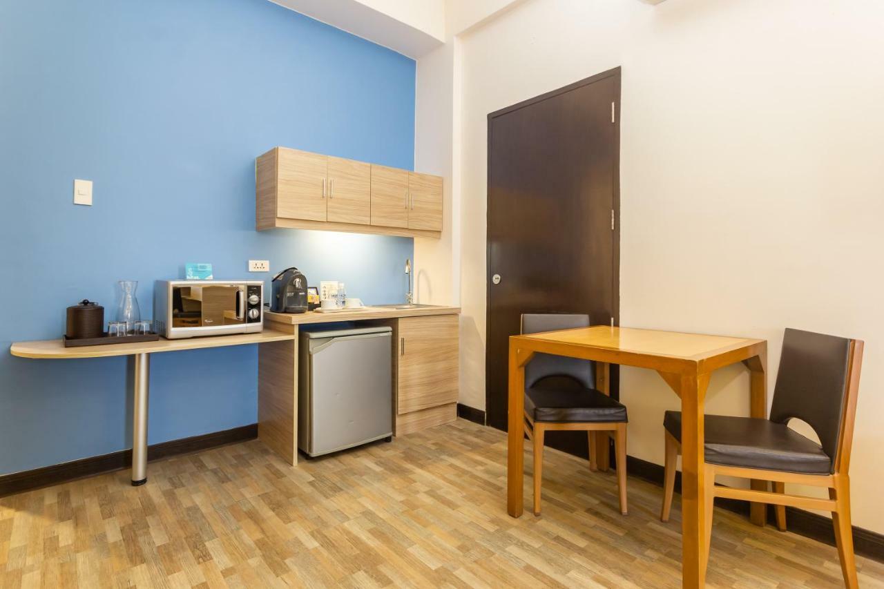 Hotel Microtel By Wyndham Mall Of 3*